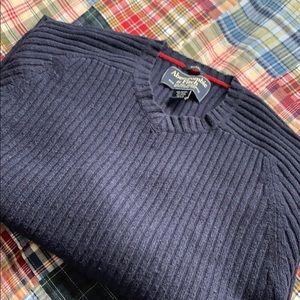 Abercrombie & Finch ribbed V-neck sweater L EUC
